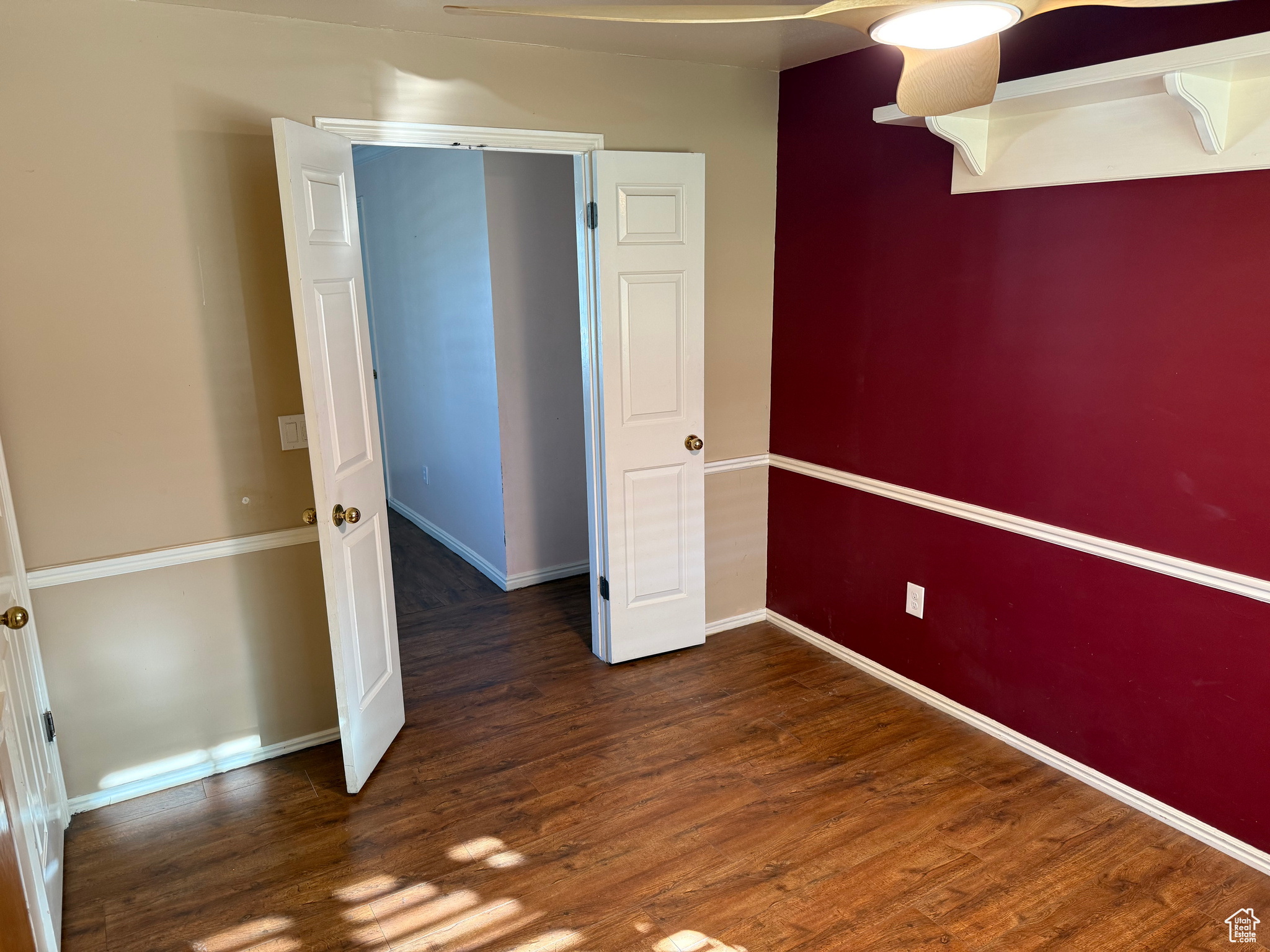 property viewer photo 12
