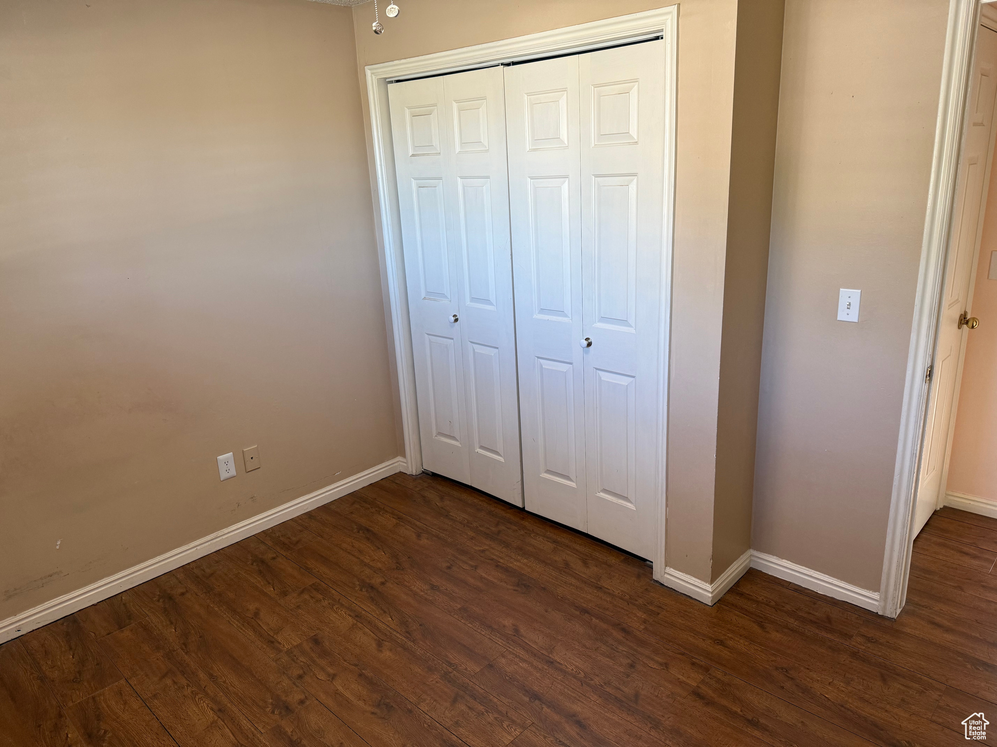 property viewer photo 15