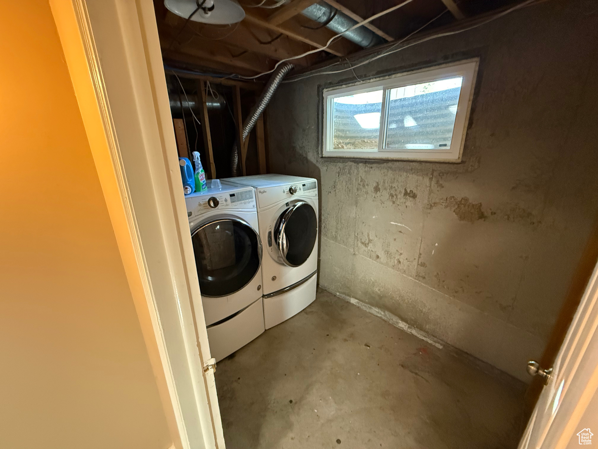 property viewer photo 26