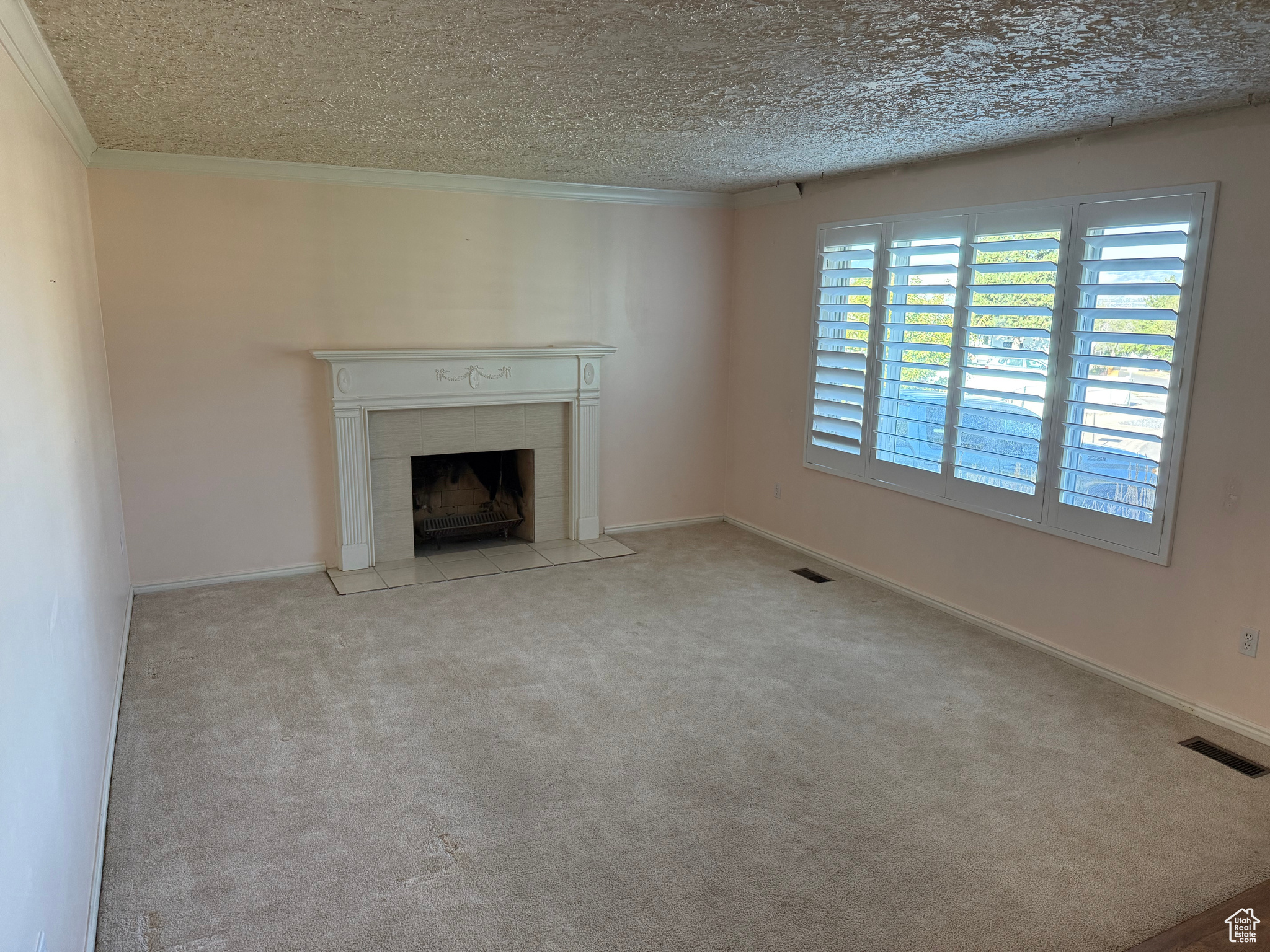 property viewer photo 9