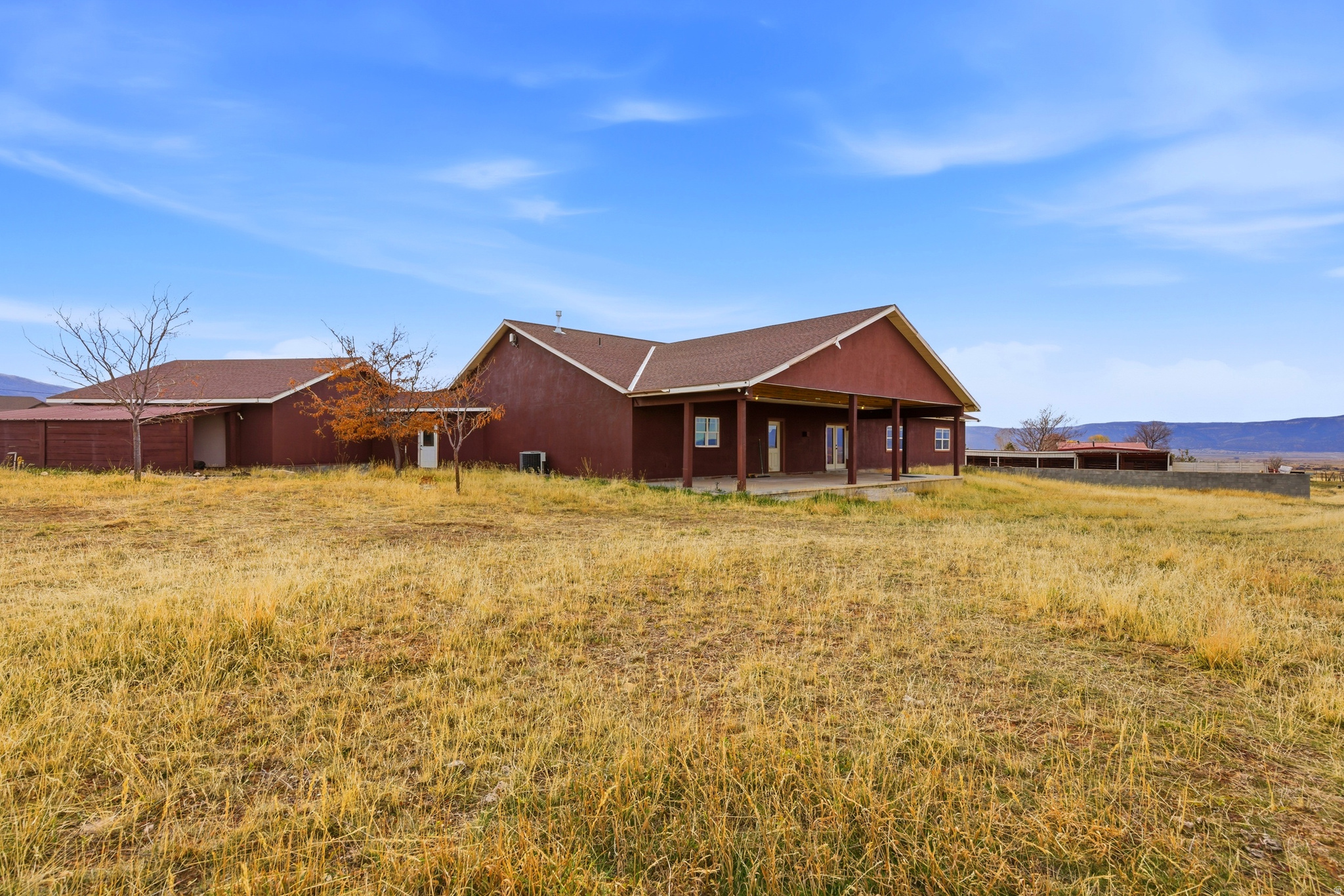 main property photo 20
