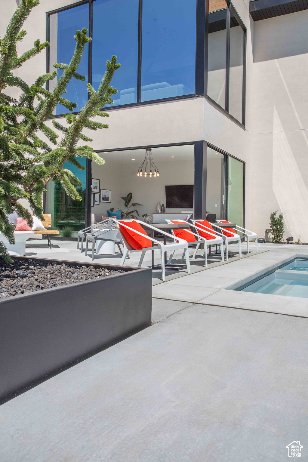 main property photo 58