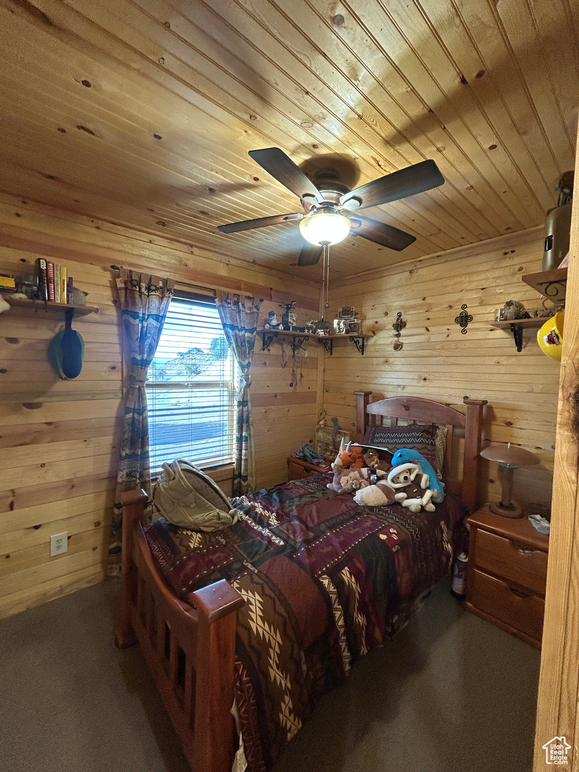 main property photo 19