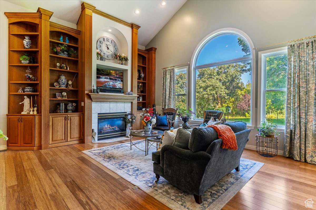 main property photo 6