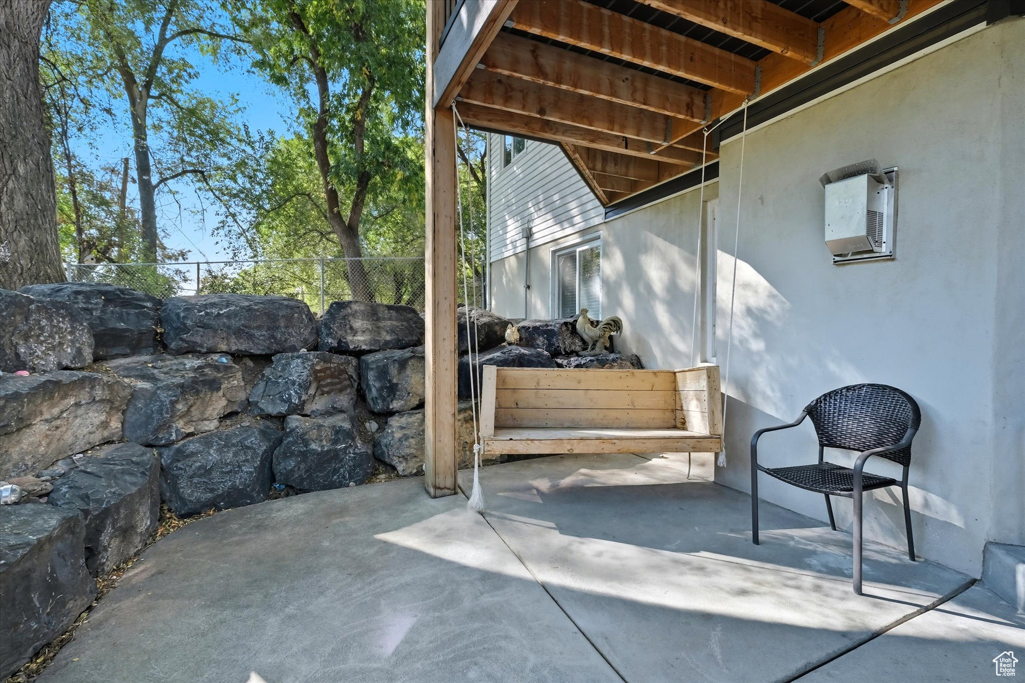 main property photo 67