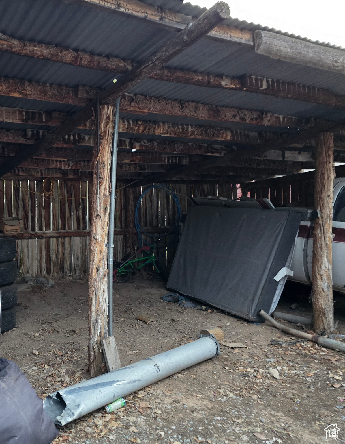 main property photo 12