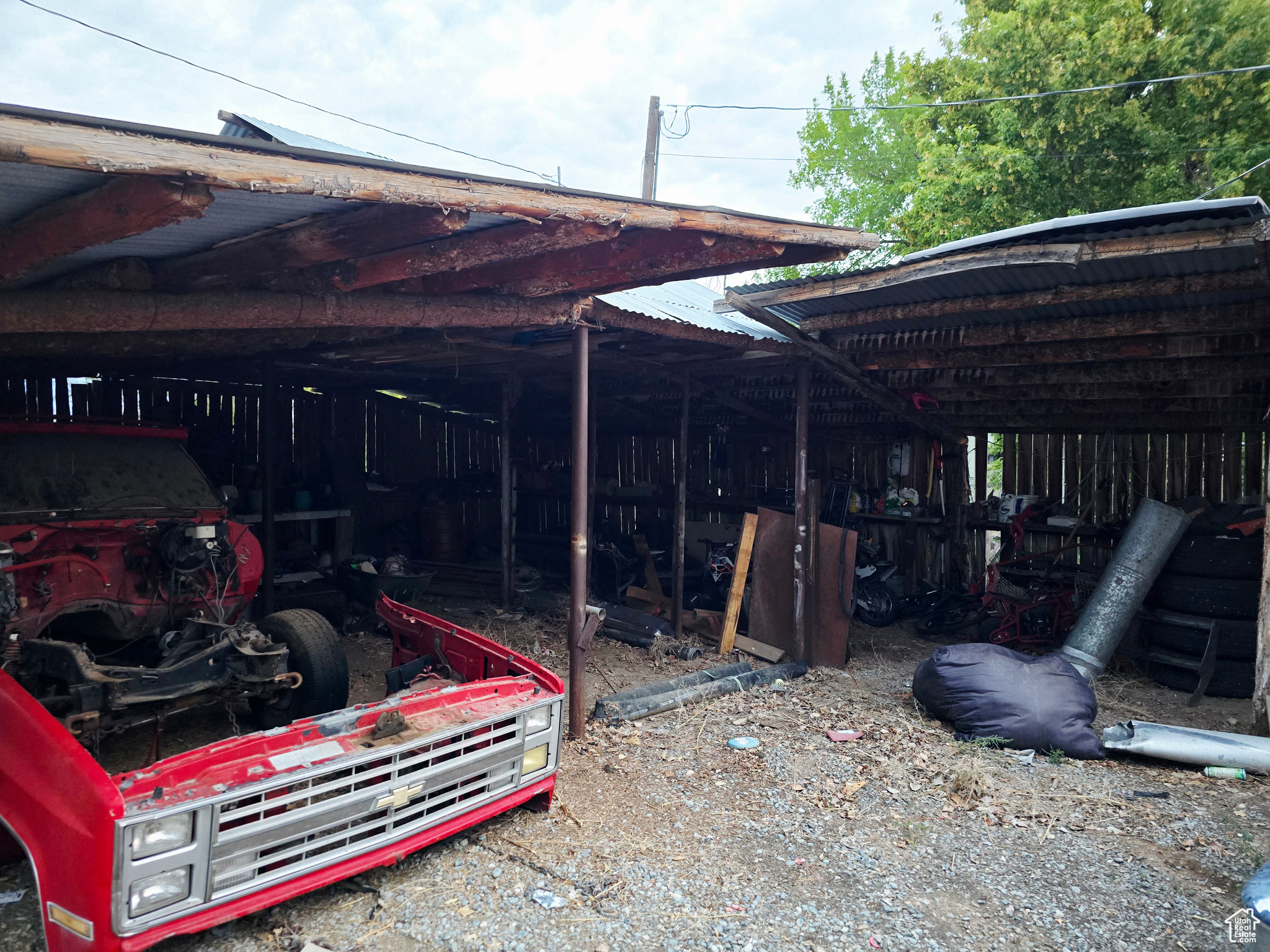 main property photo 13