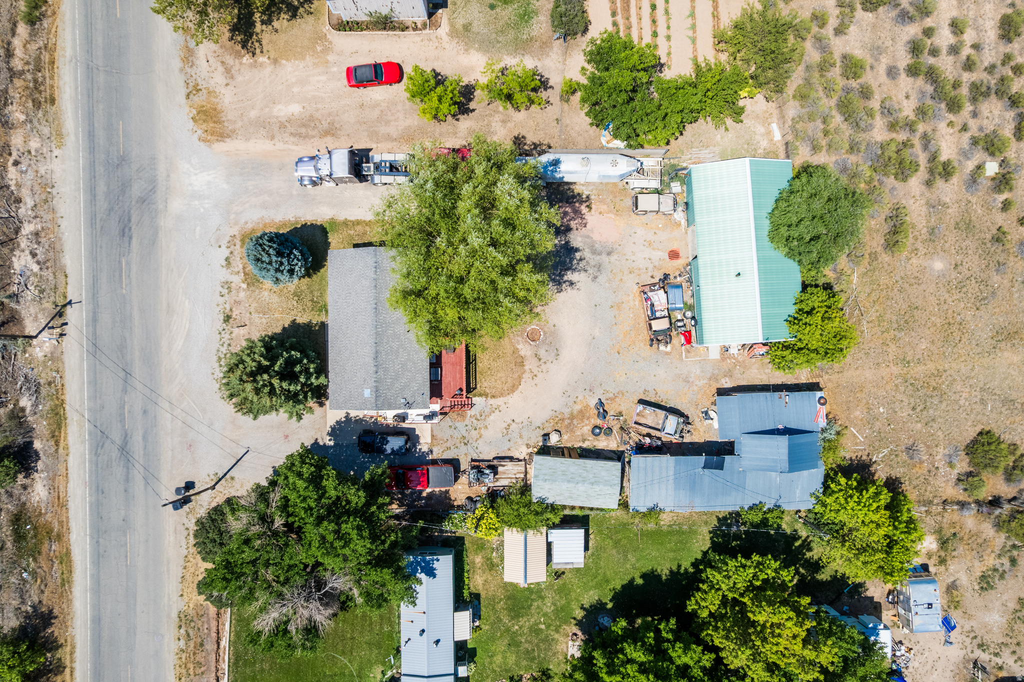 main property photo 35