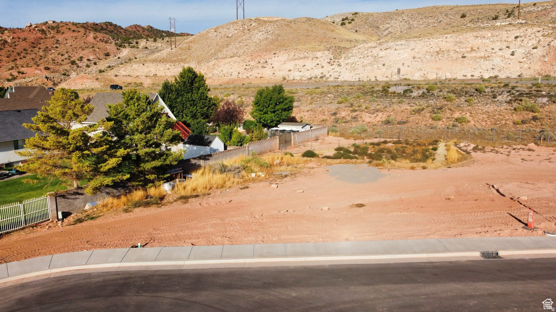 main property photo 24