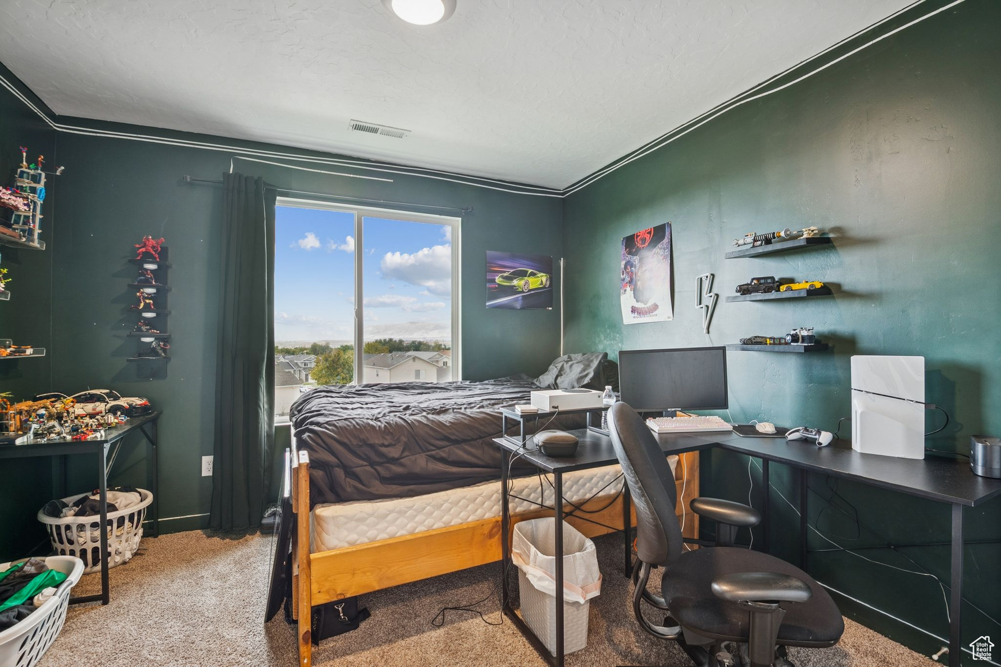 main property photo 17