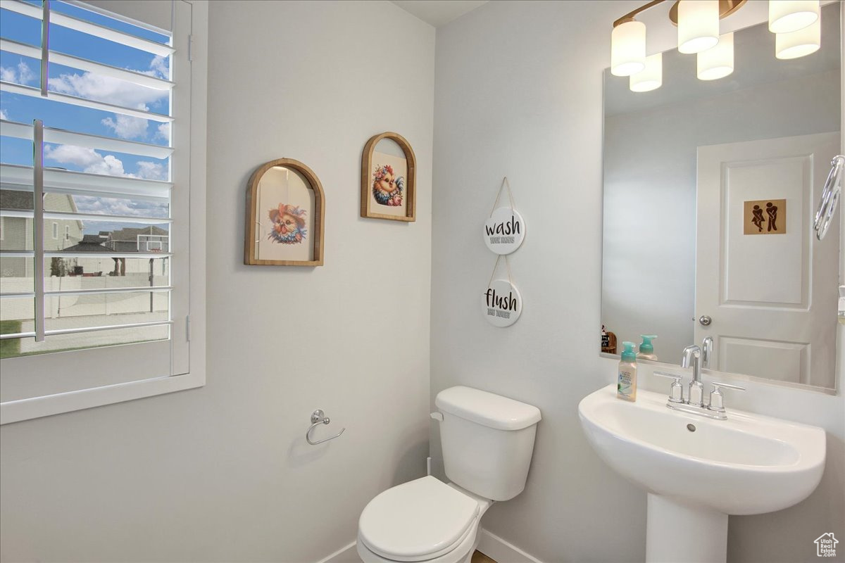 main property photo 13