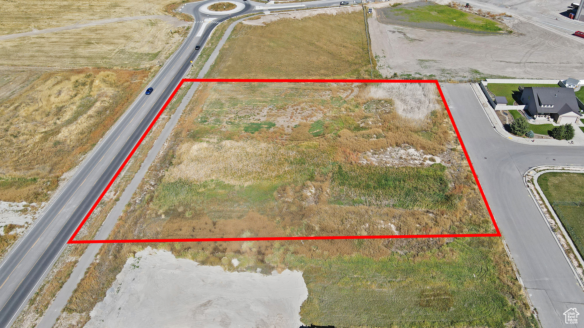 main property photo 7
