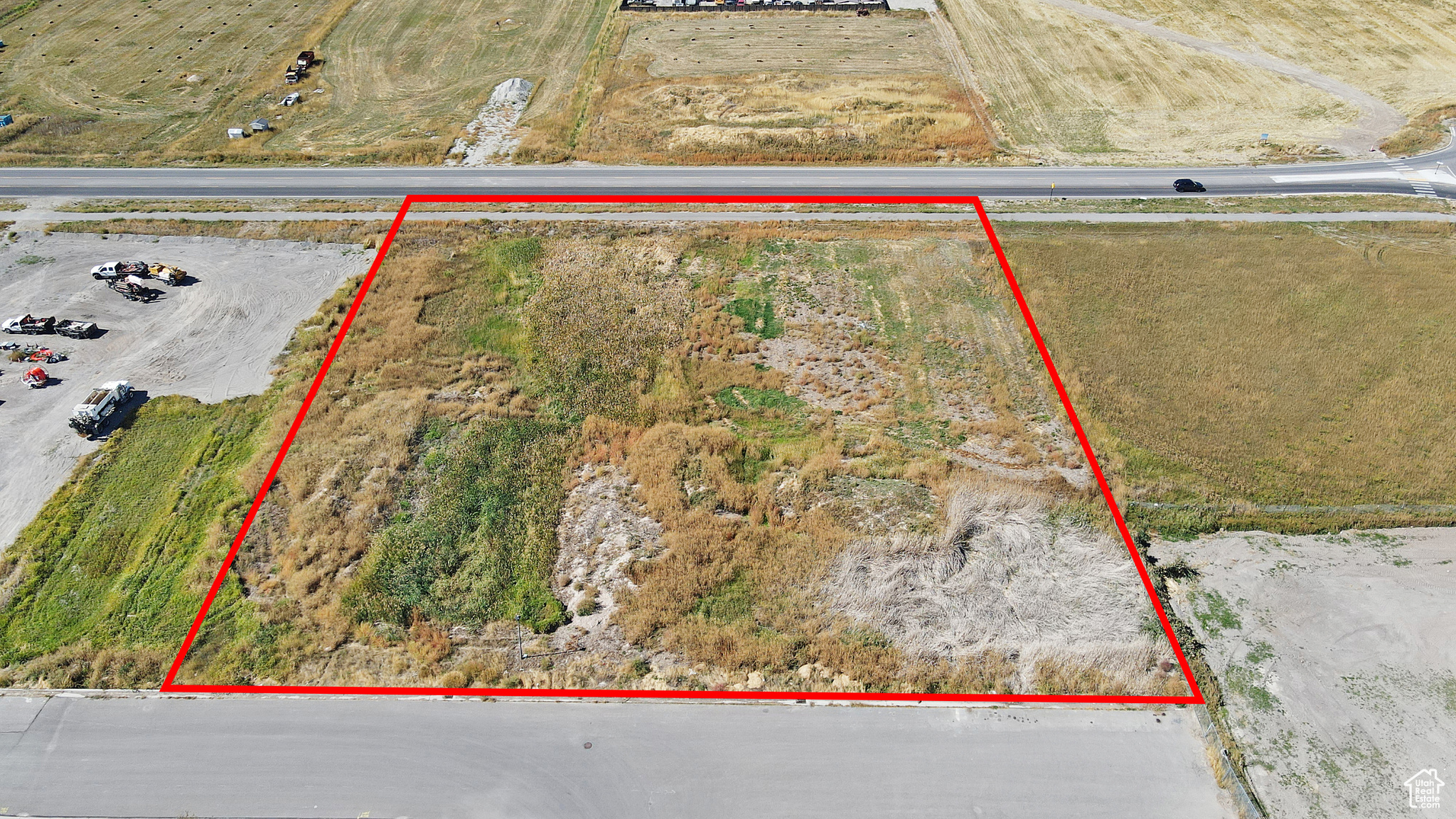 main property photo 8