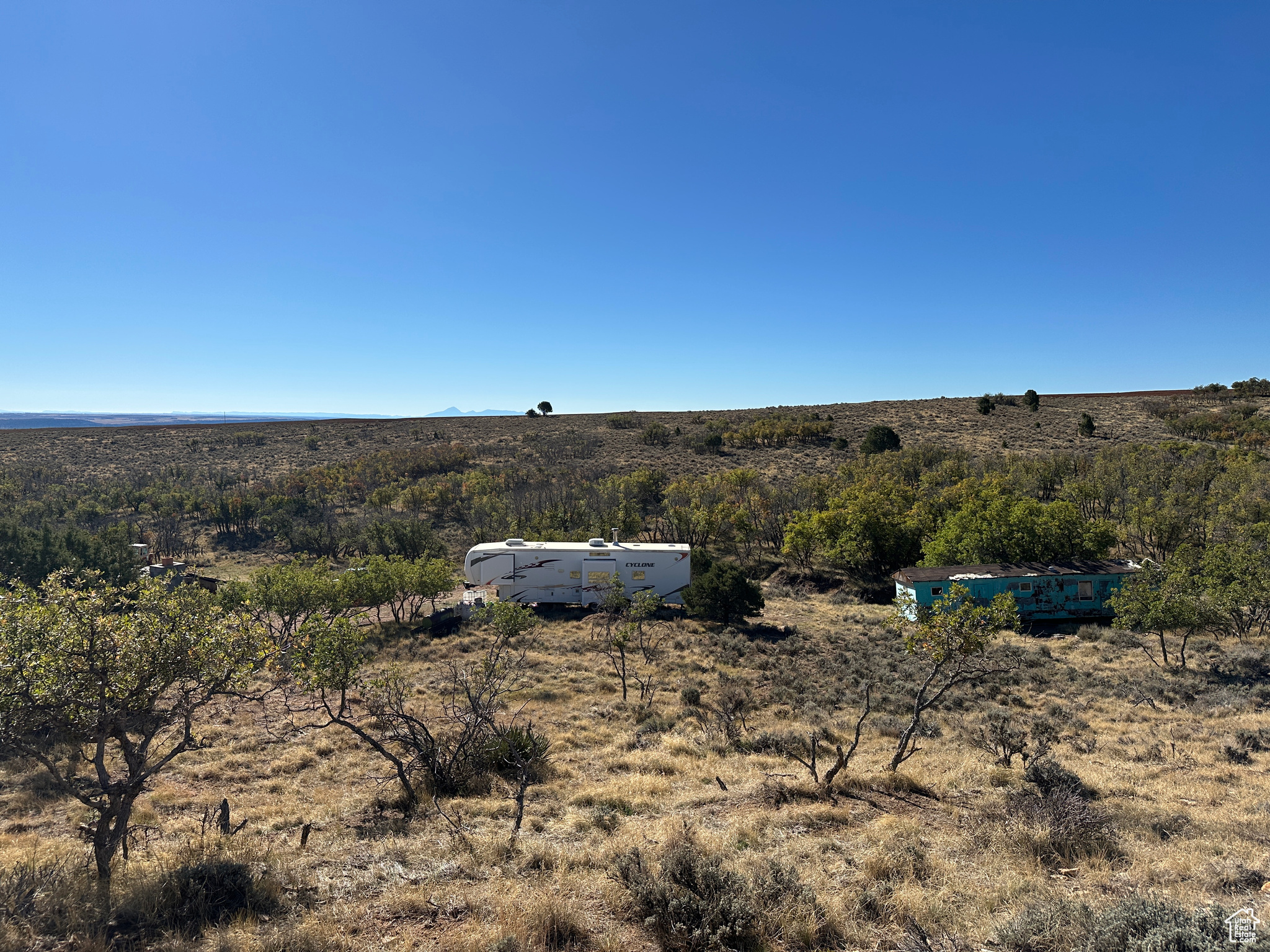main property photo 10