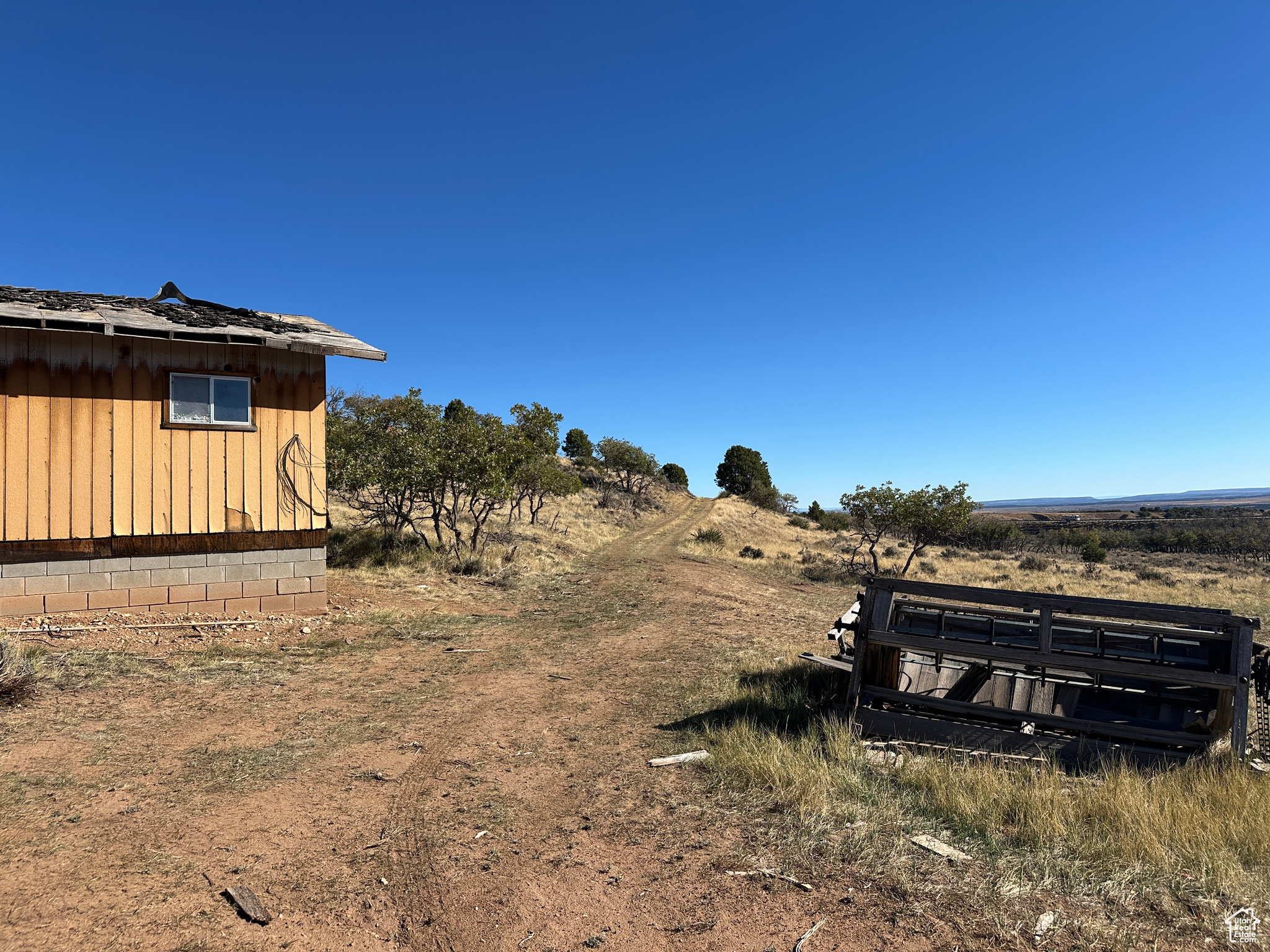 main property photo 15