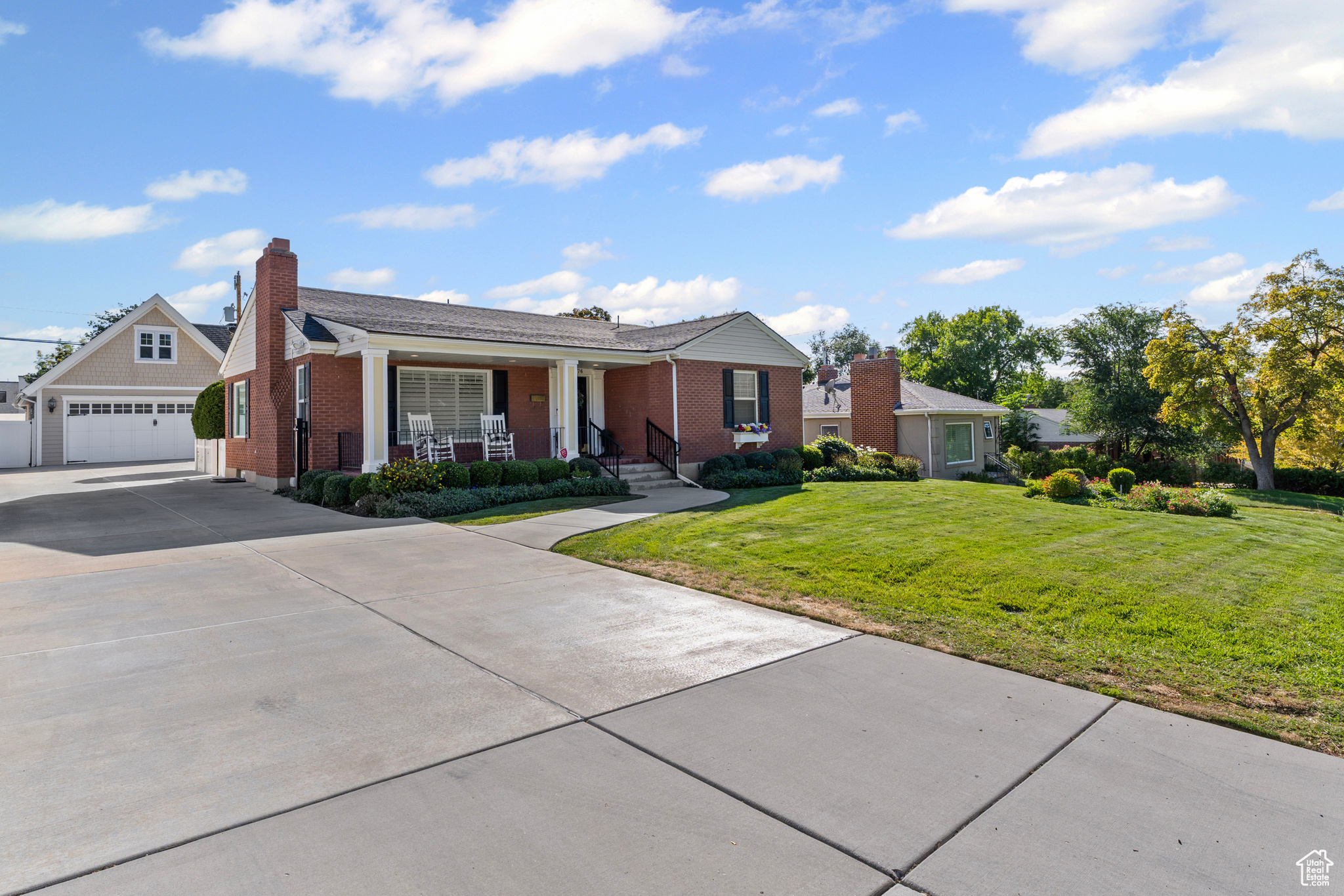 main property photo 26