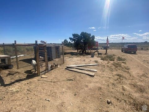 main property photo 8