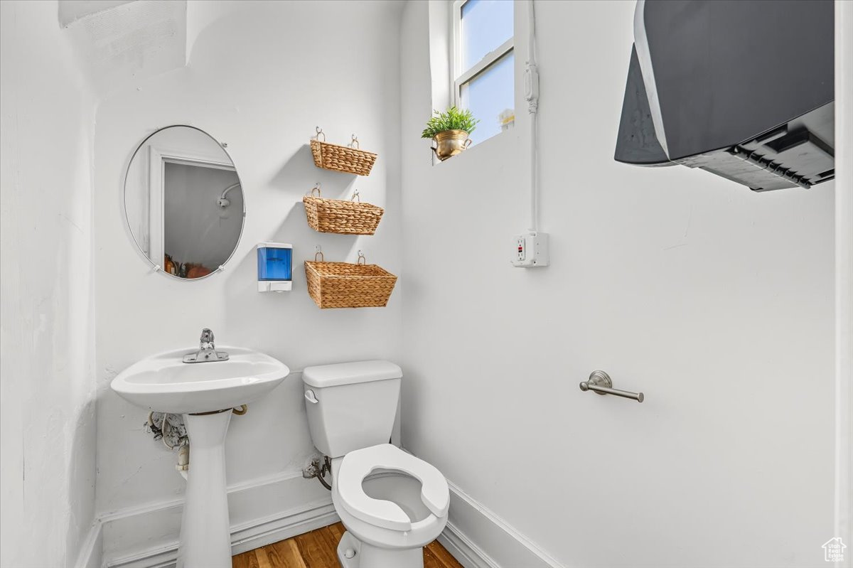 main property photo 40