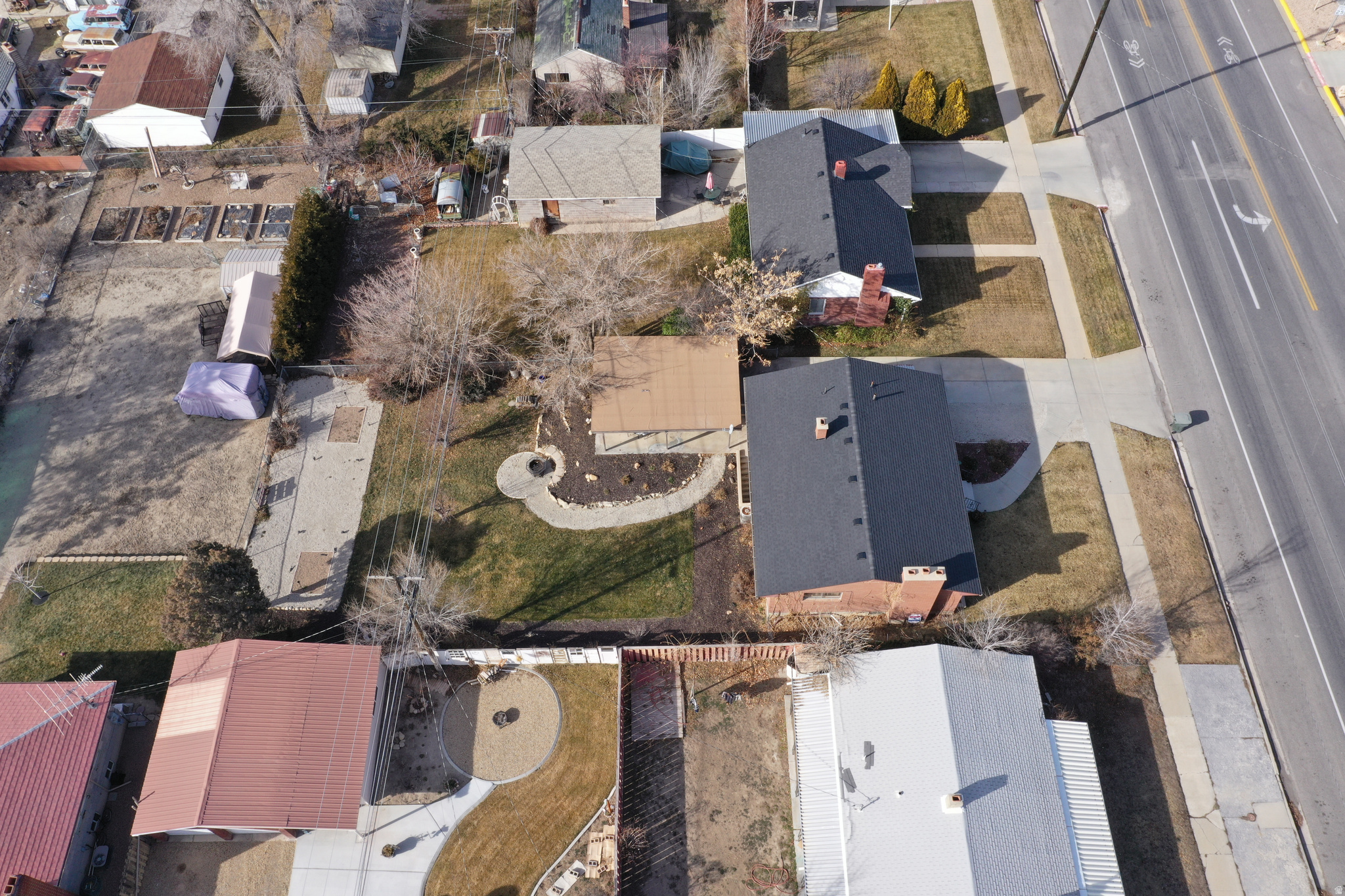 main property photo 34