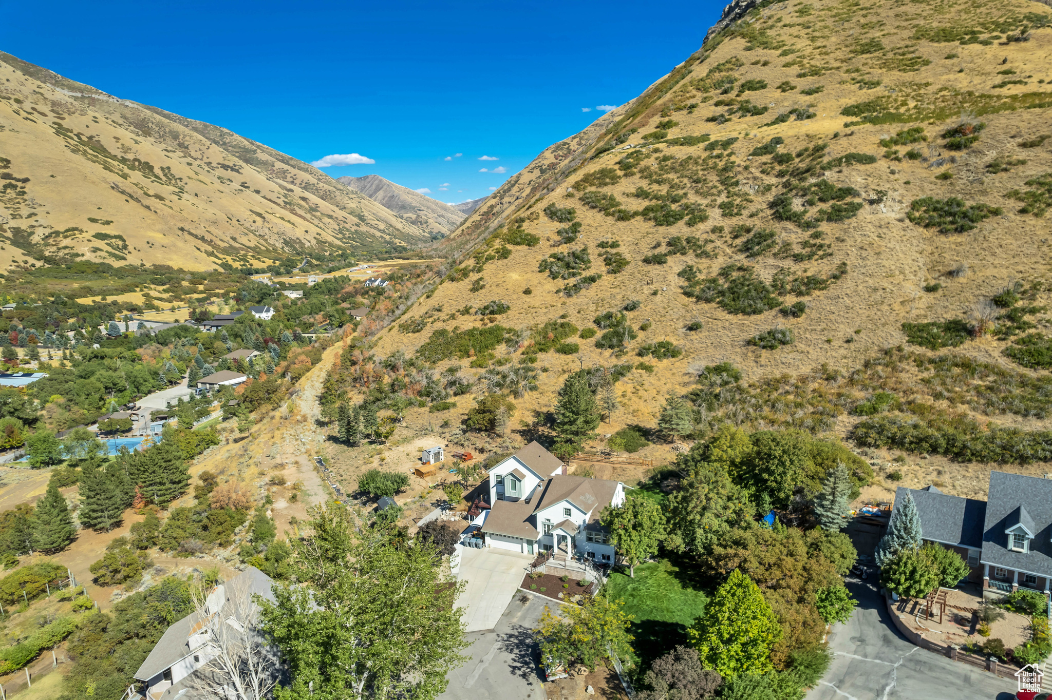 main property photo 57