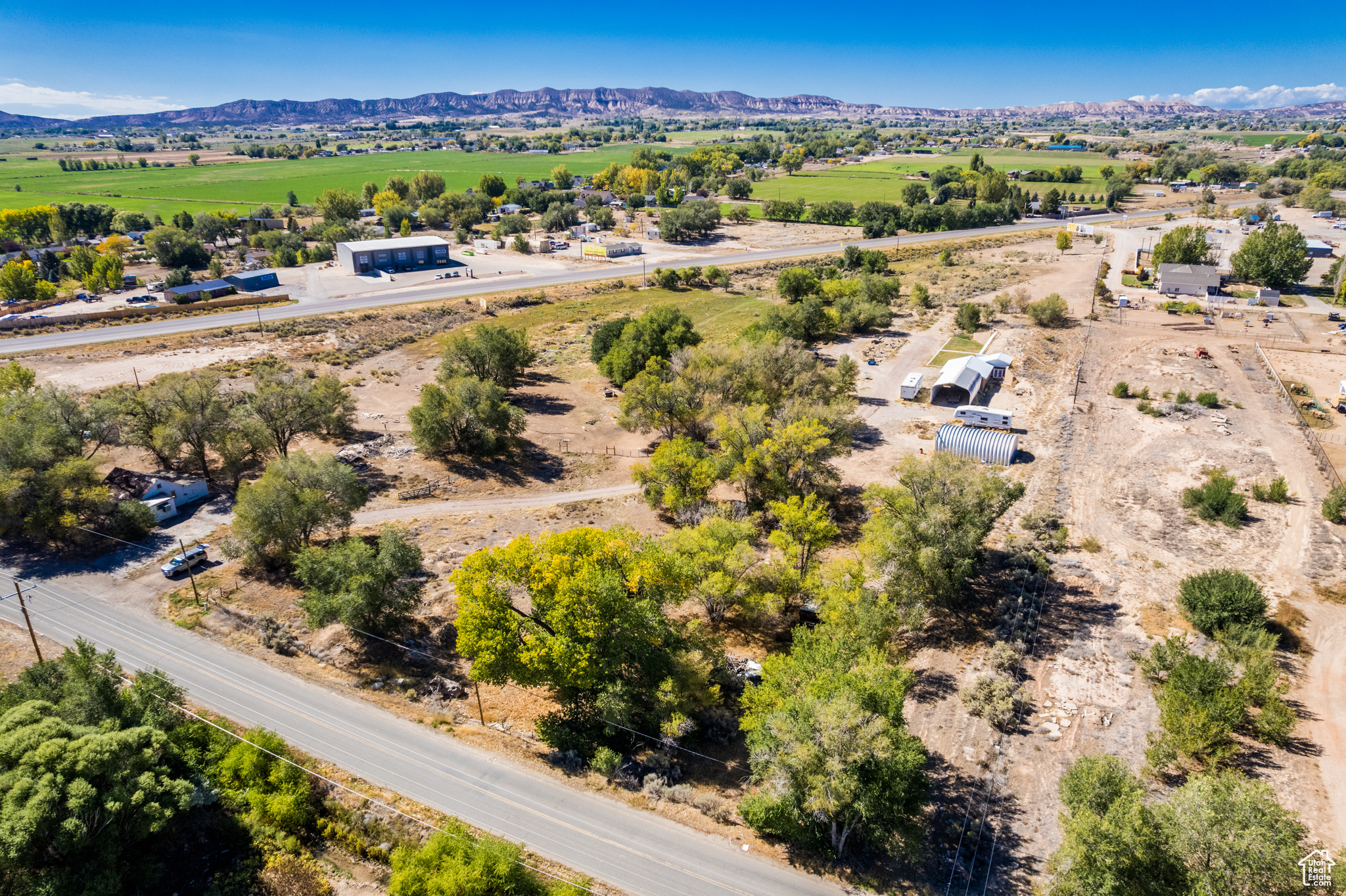 main property photo 14