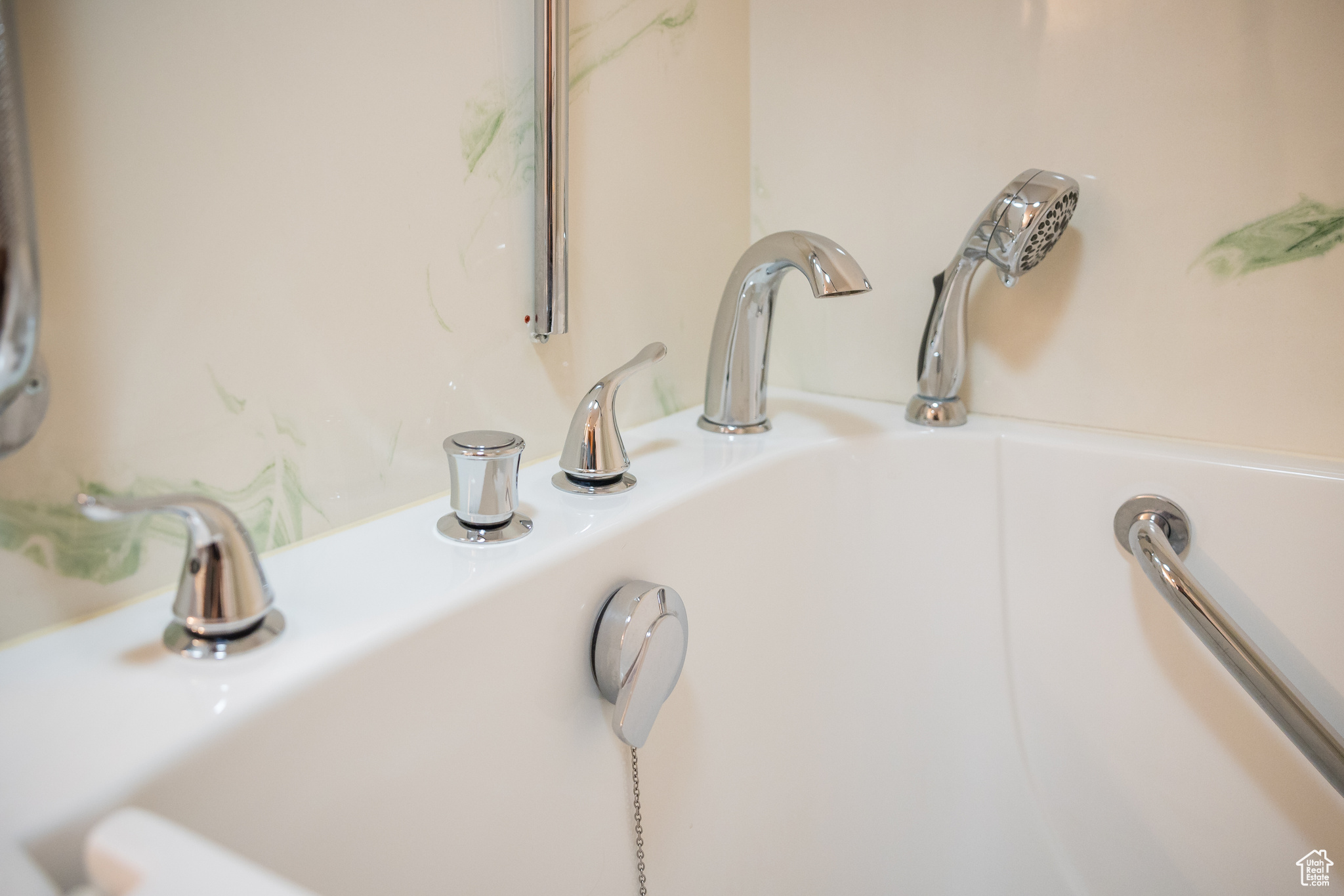 main property photo 39