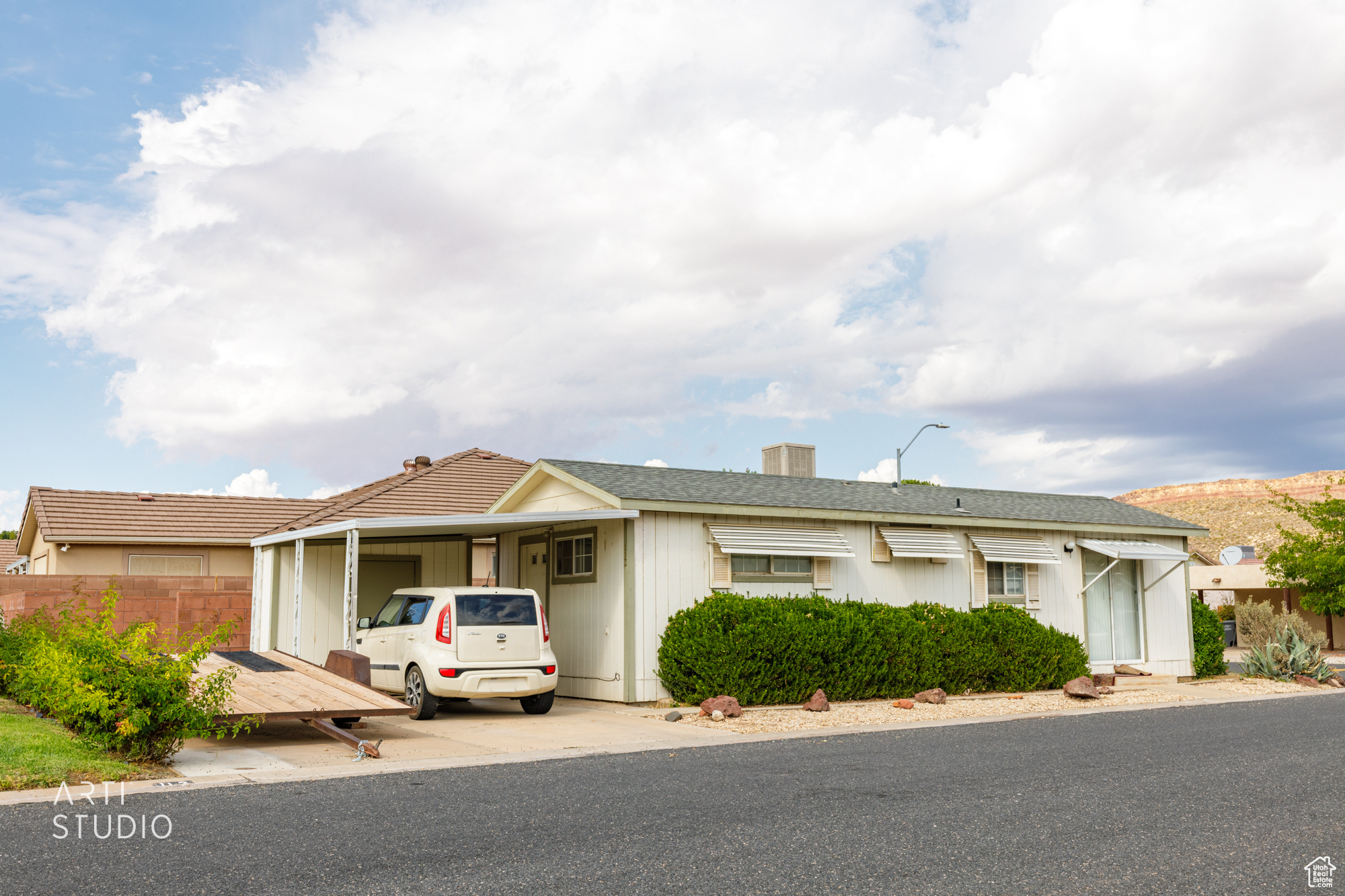 main property photo 2