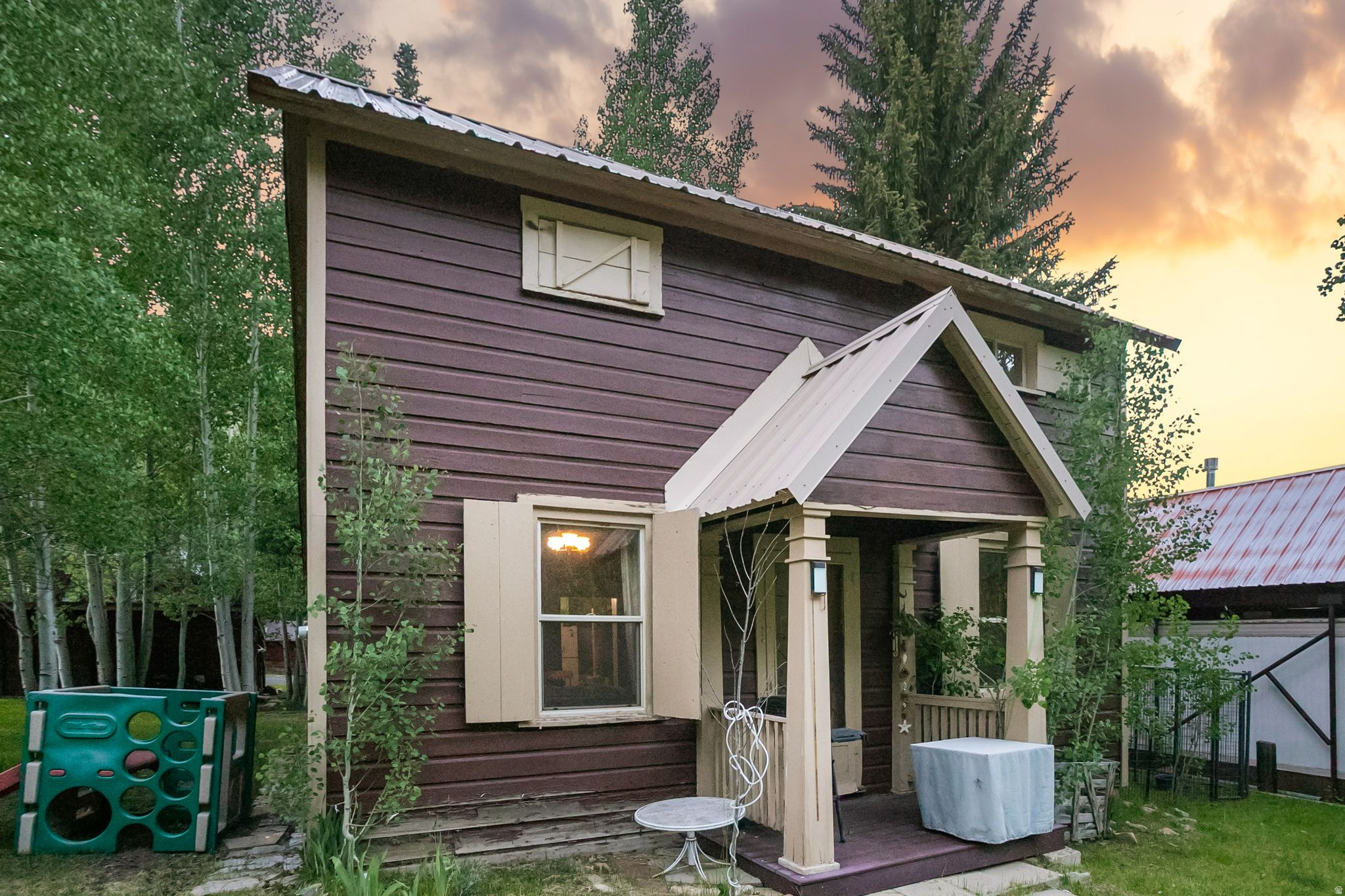 main property photo 29