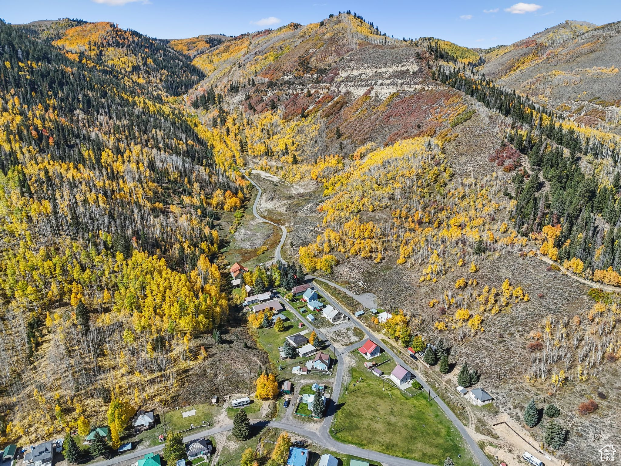 main property photo 36