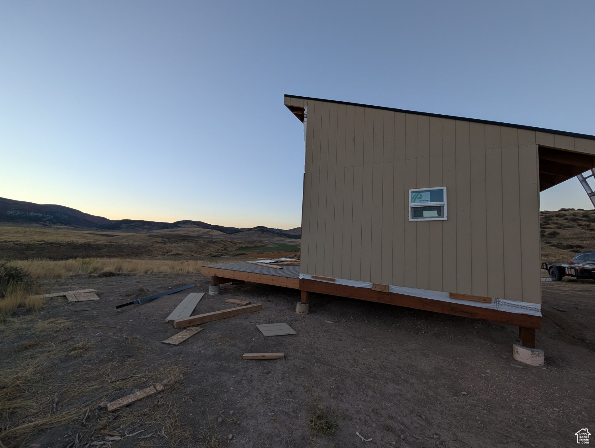 main property photo 13