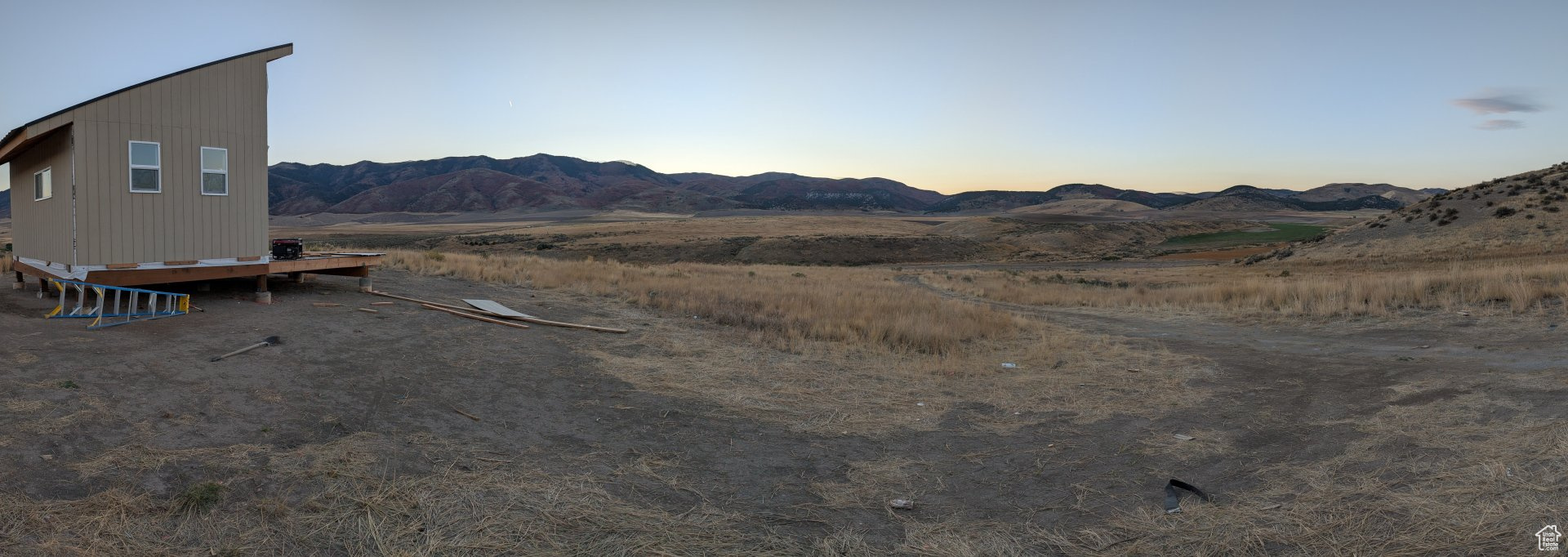 main property photo 14