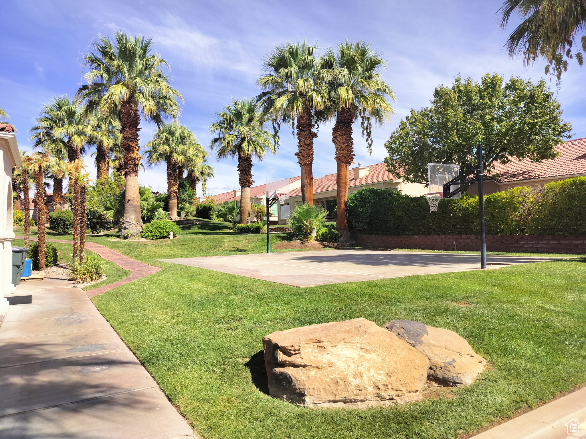 main property photo 46