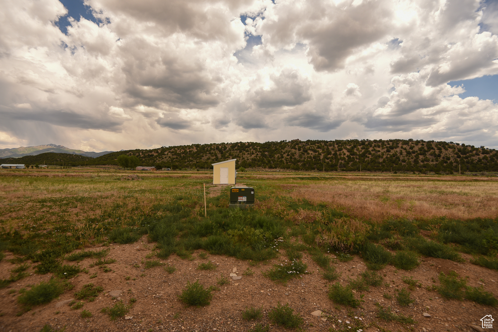 main property photo 6