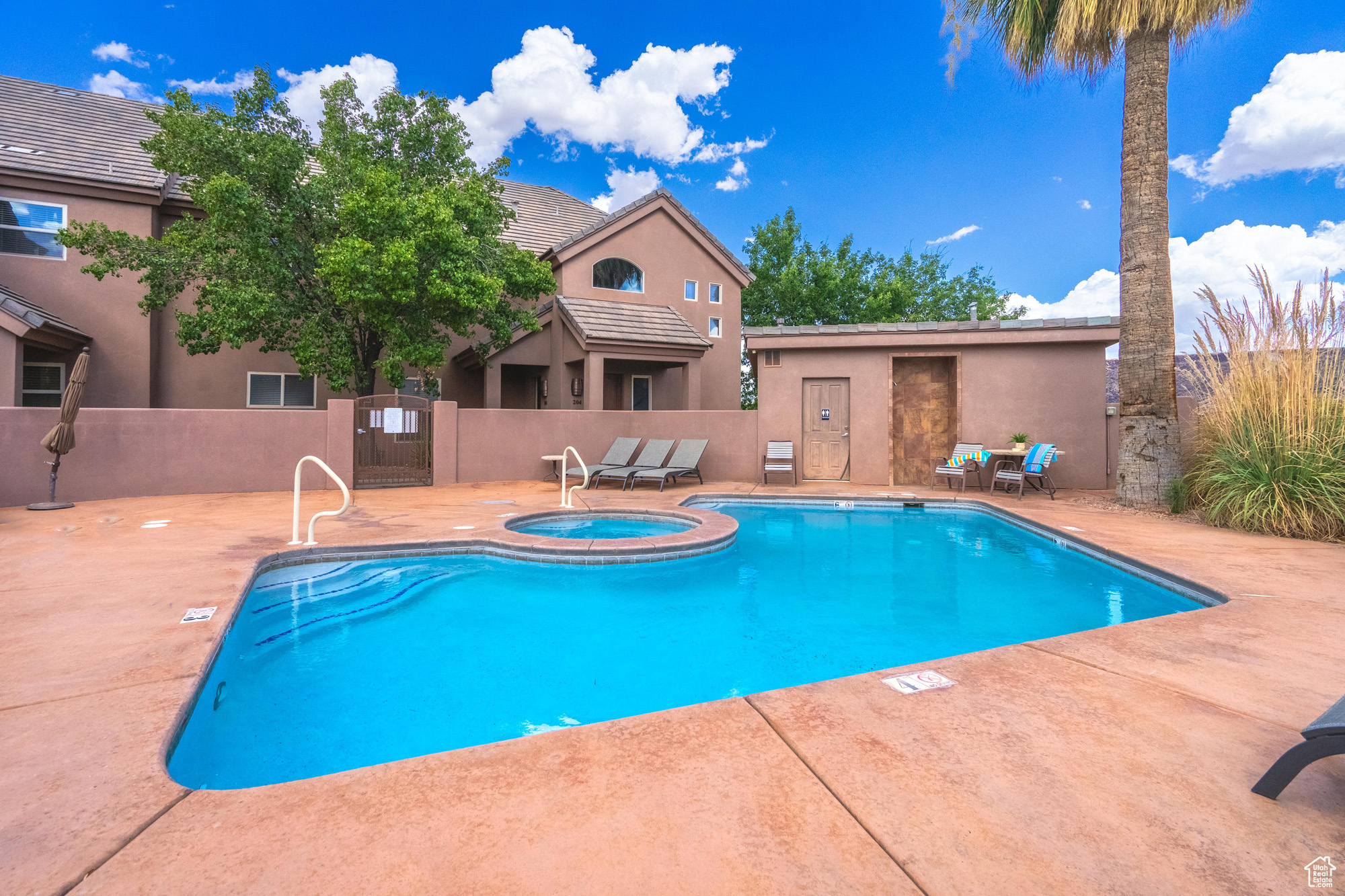 main property photo 65