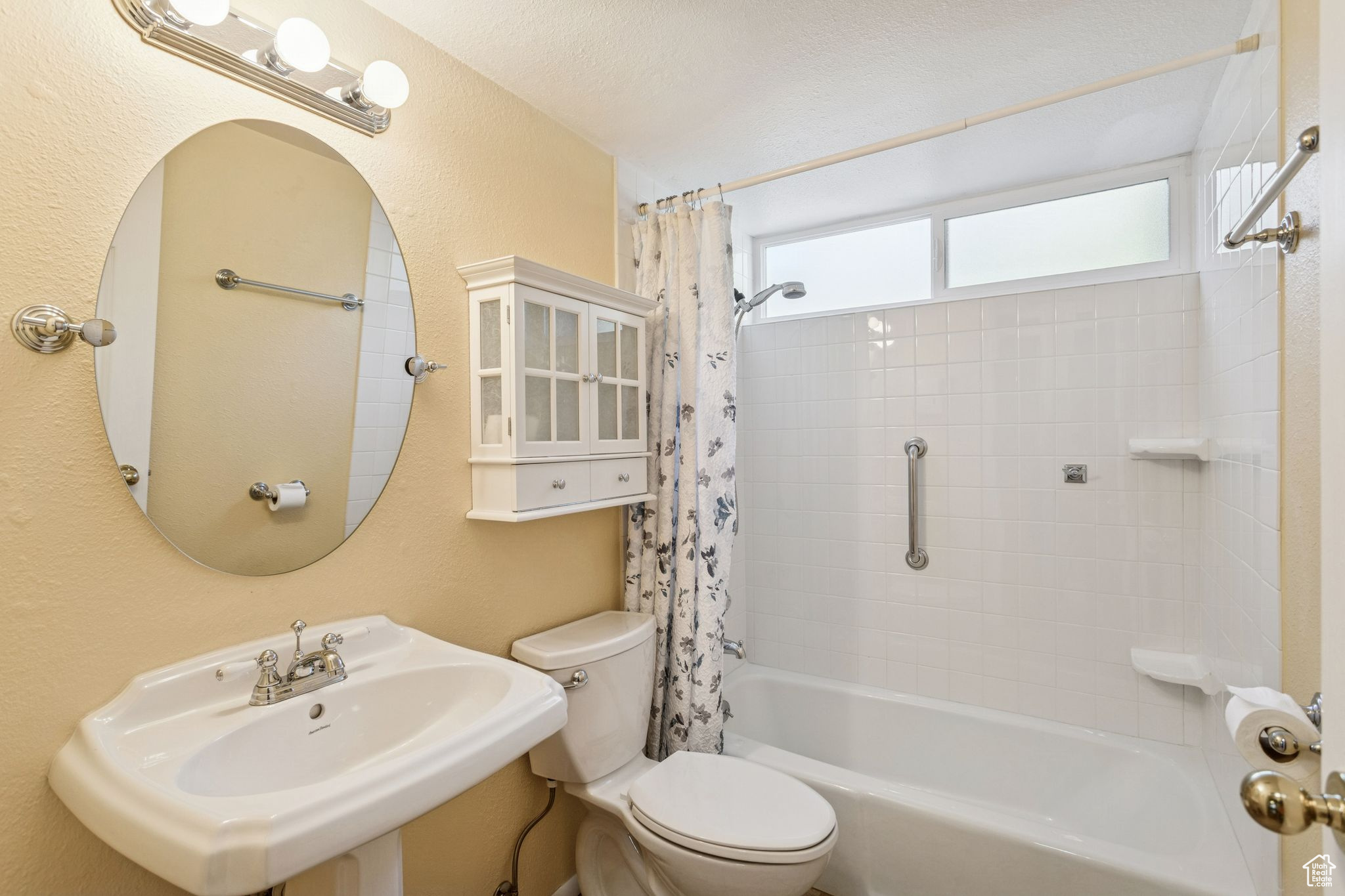 property viewer photo 16