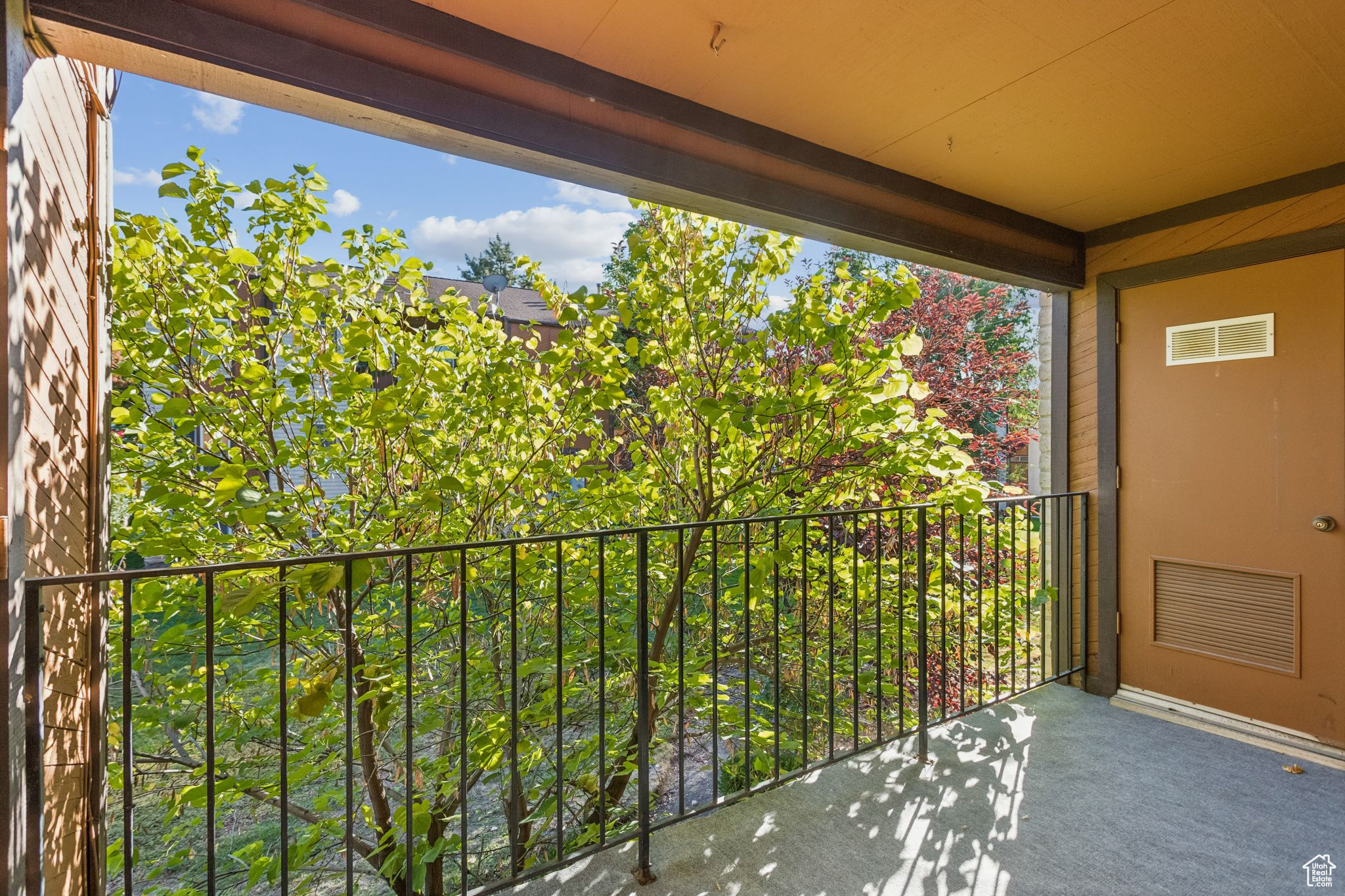 property viewer photo 17