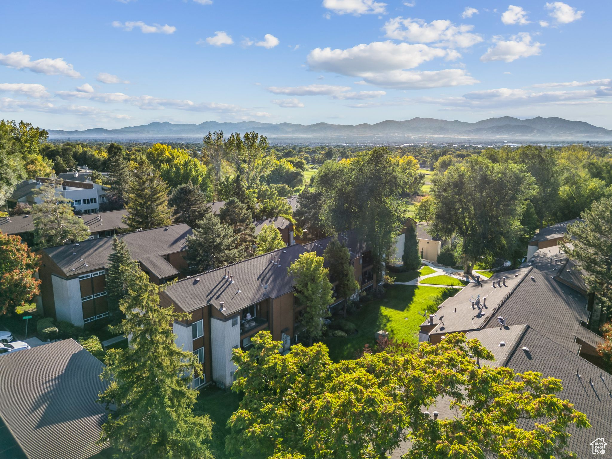property viewer photo 32