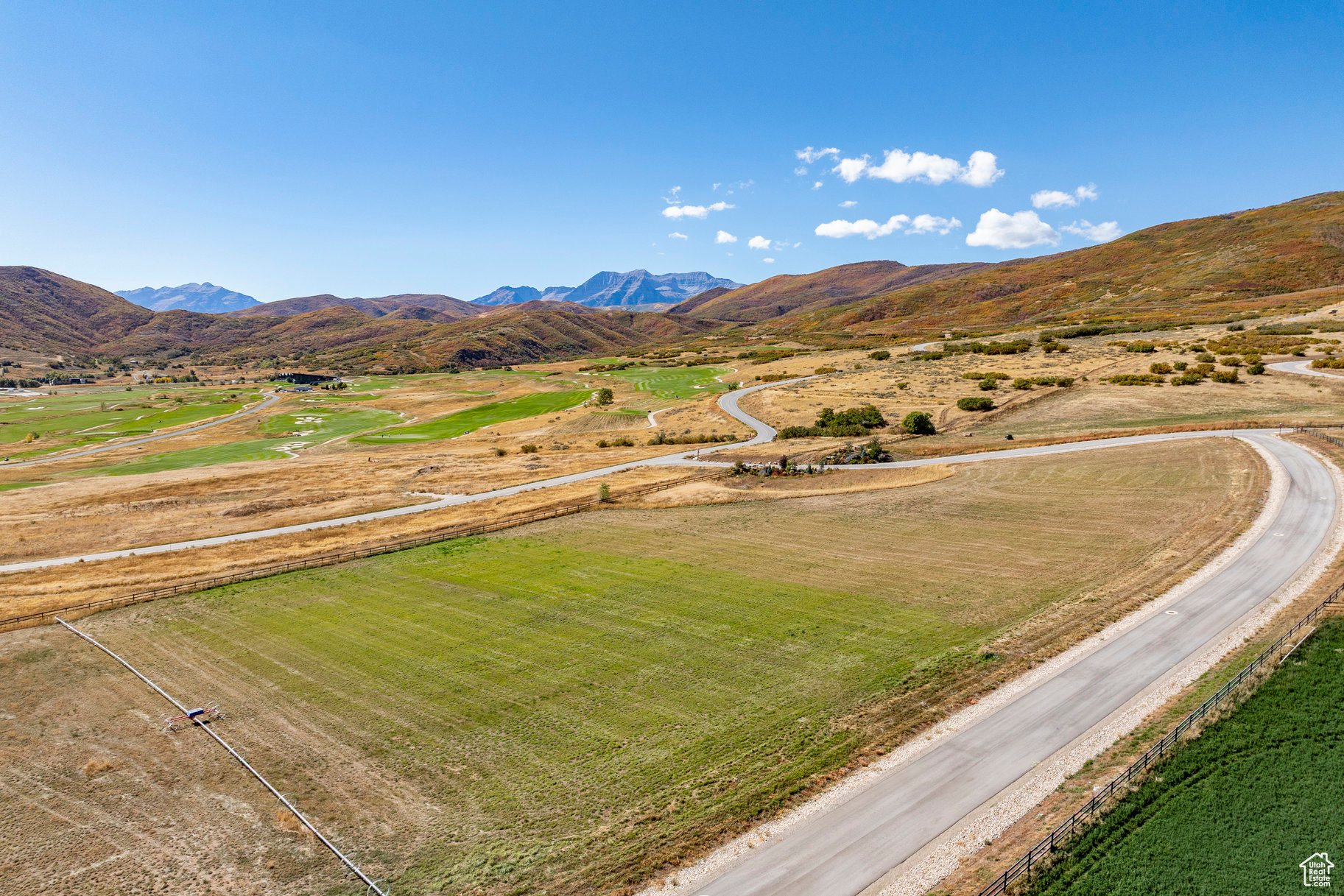 main property photo 17