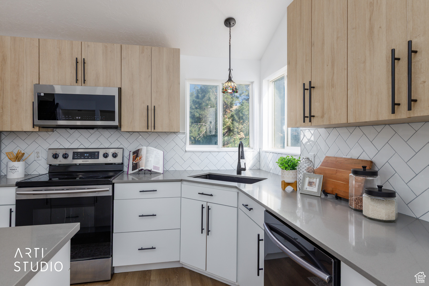 property viewer photo 11