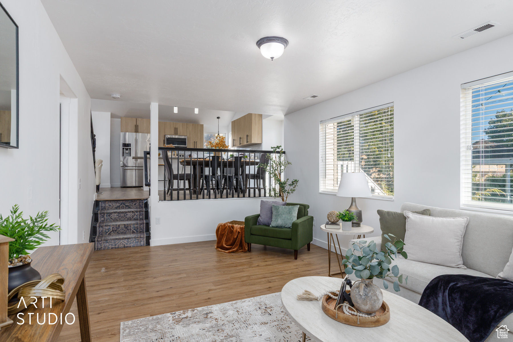 property viewer photo 13