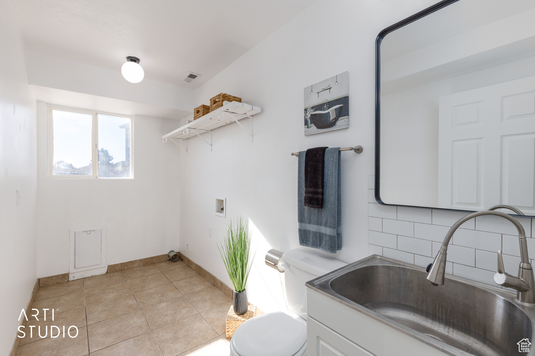 property viewer photo 15