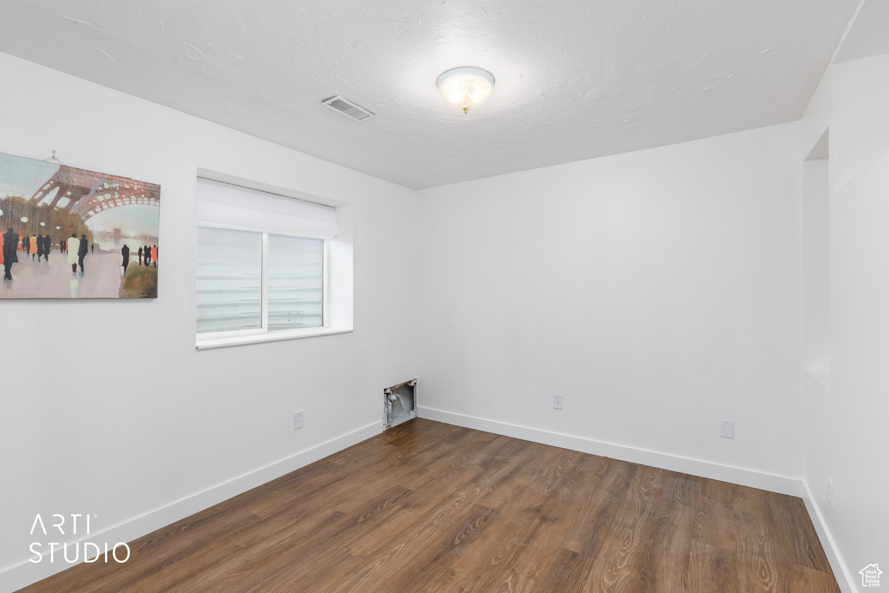 property viewer photo 17