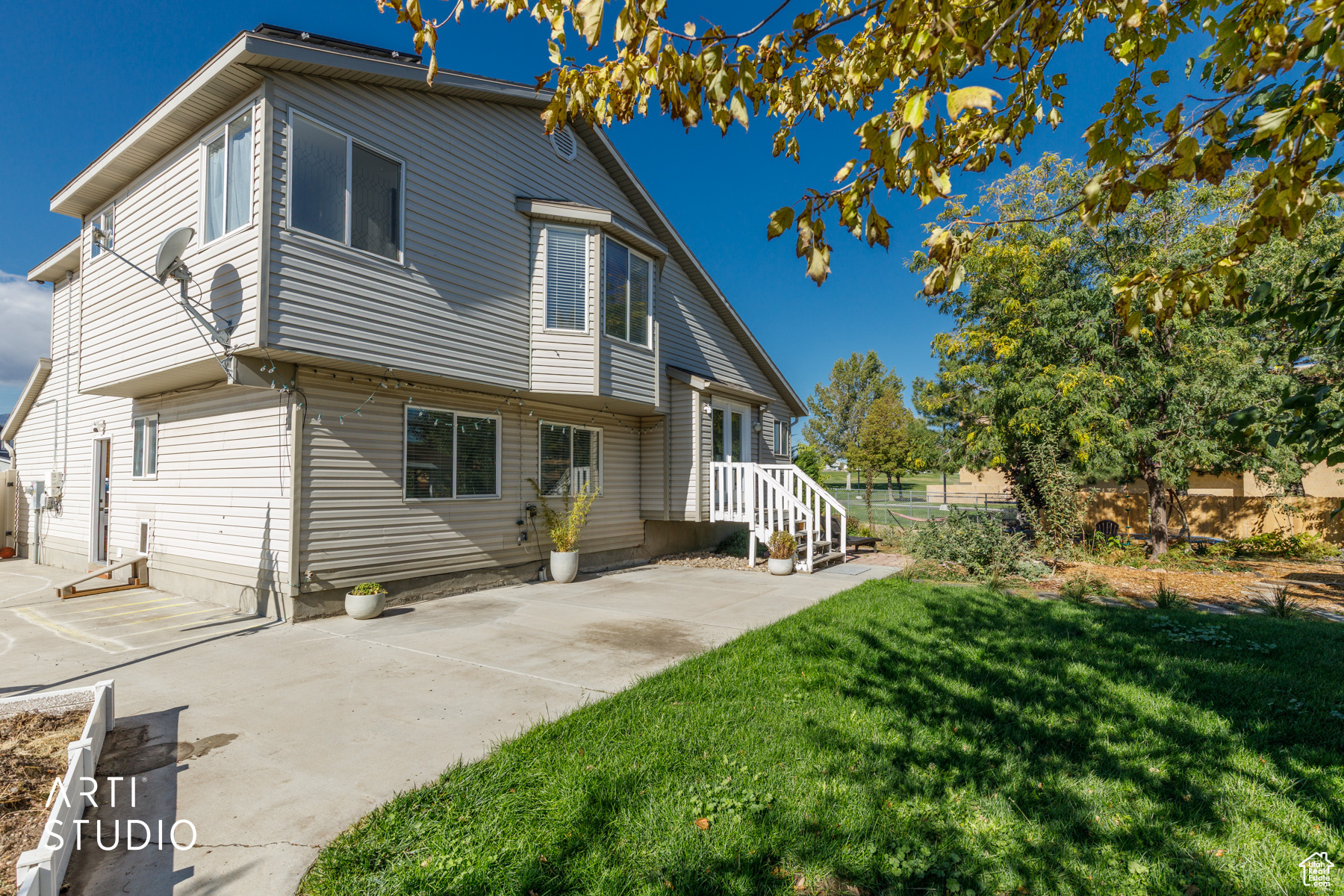 property viewer photo 26