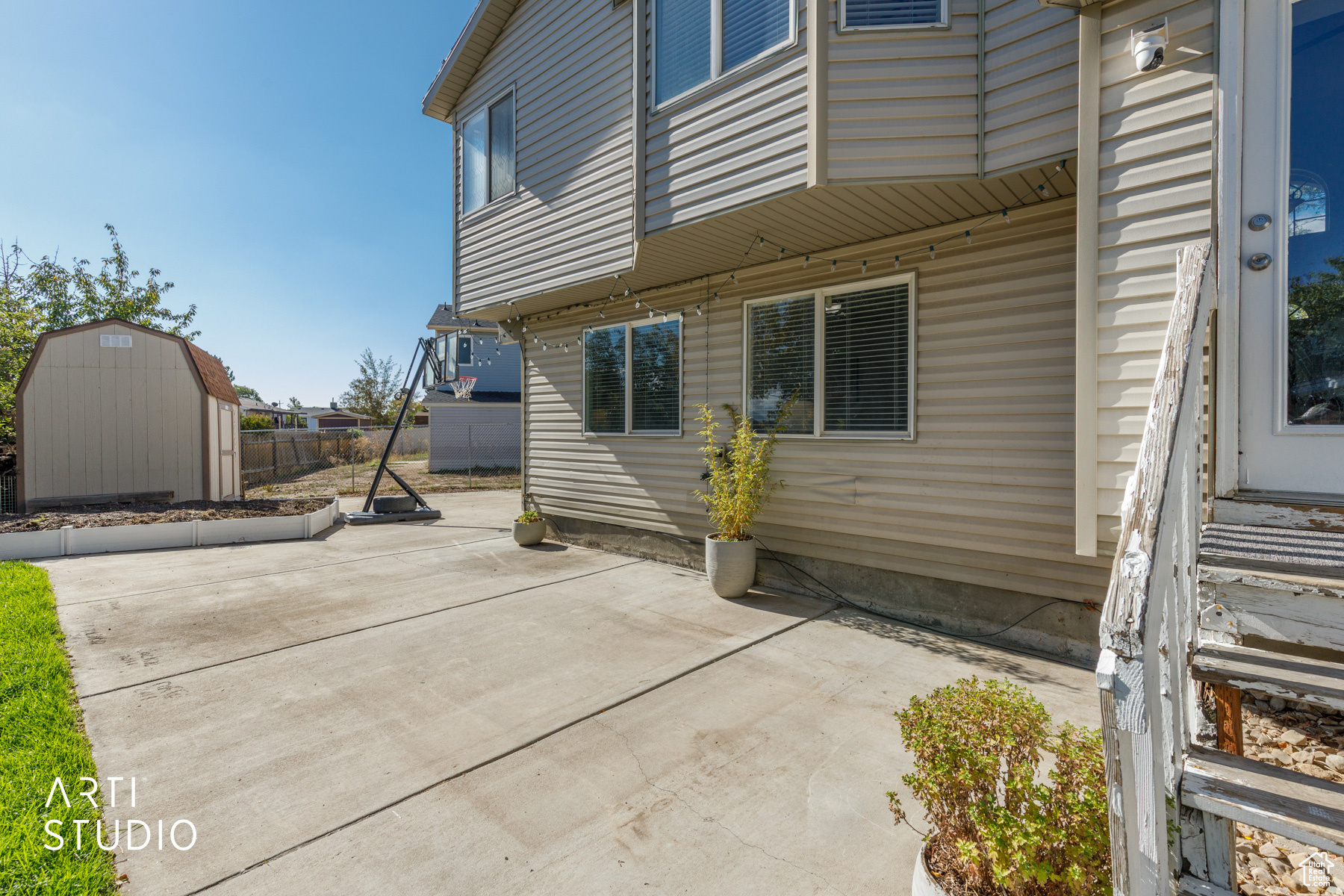 property viewer photo 30