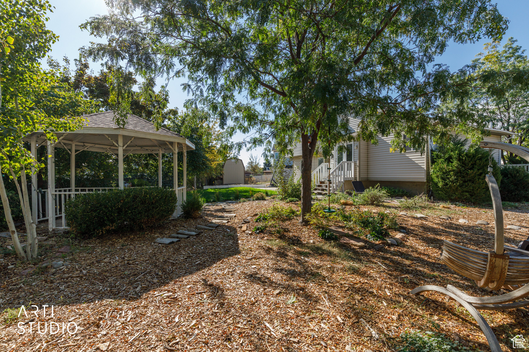 property viewer photo 36