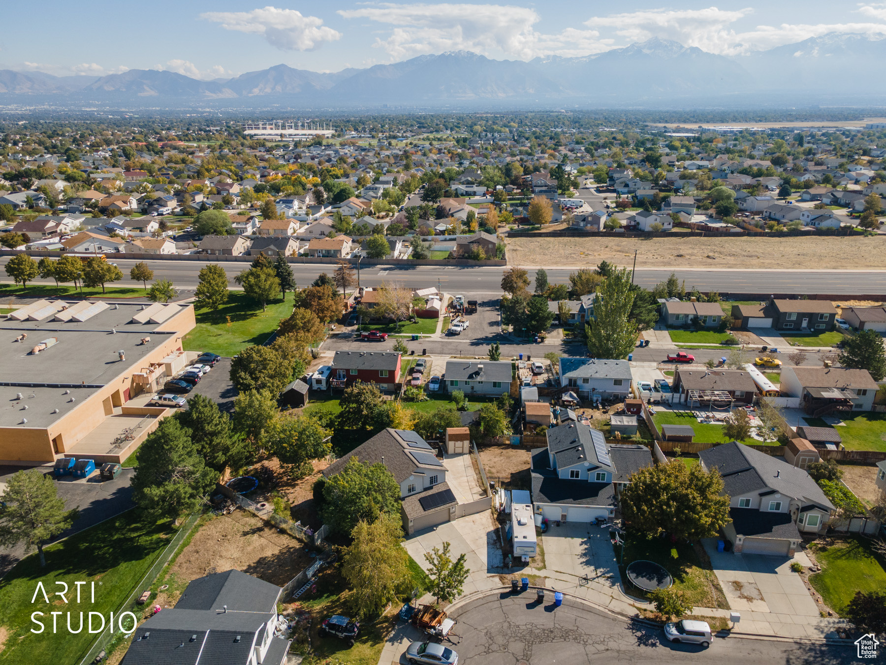 property viewer photo 45