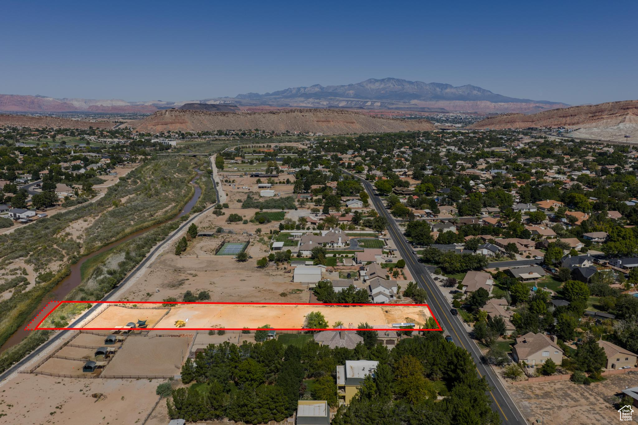 main property photo 13