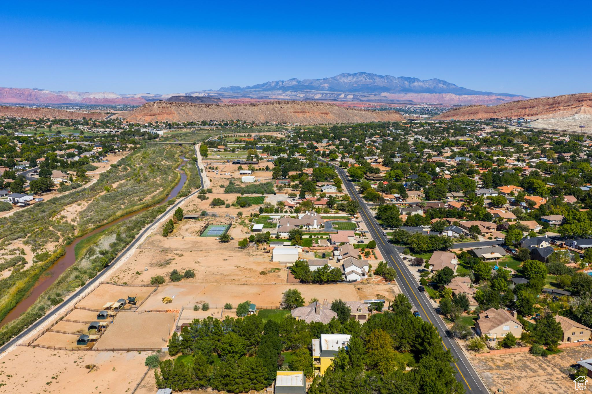 main property photo 14