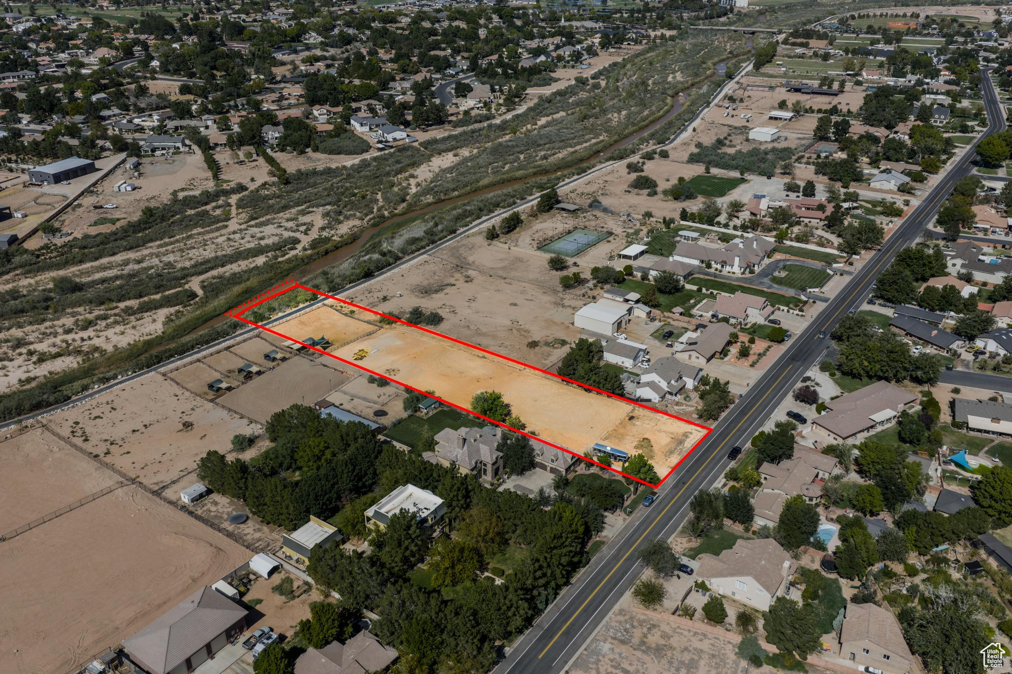 main property photo 15
