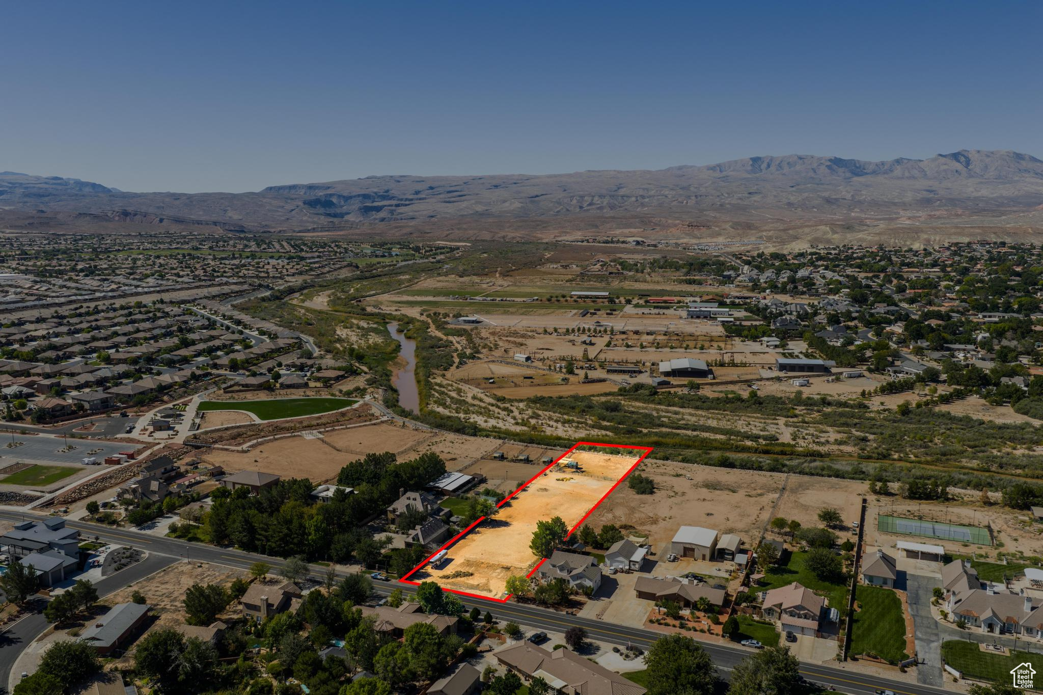 main property photo 24